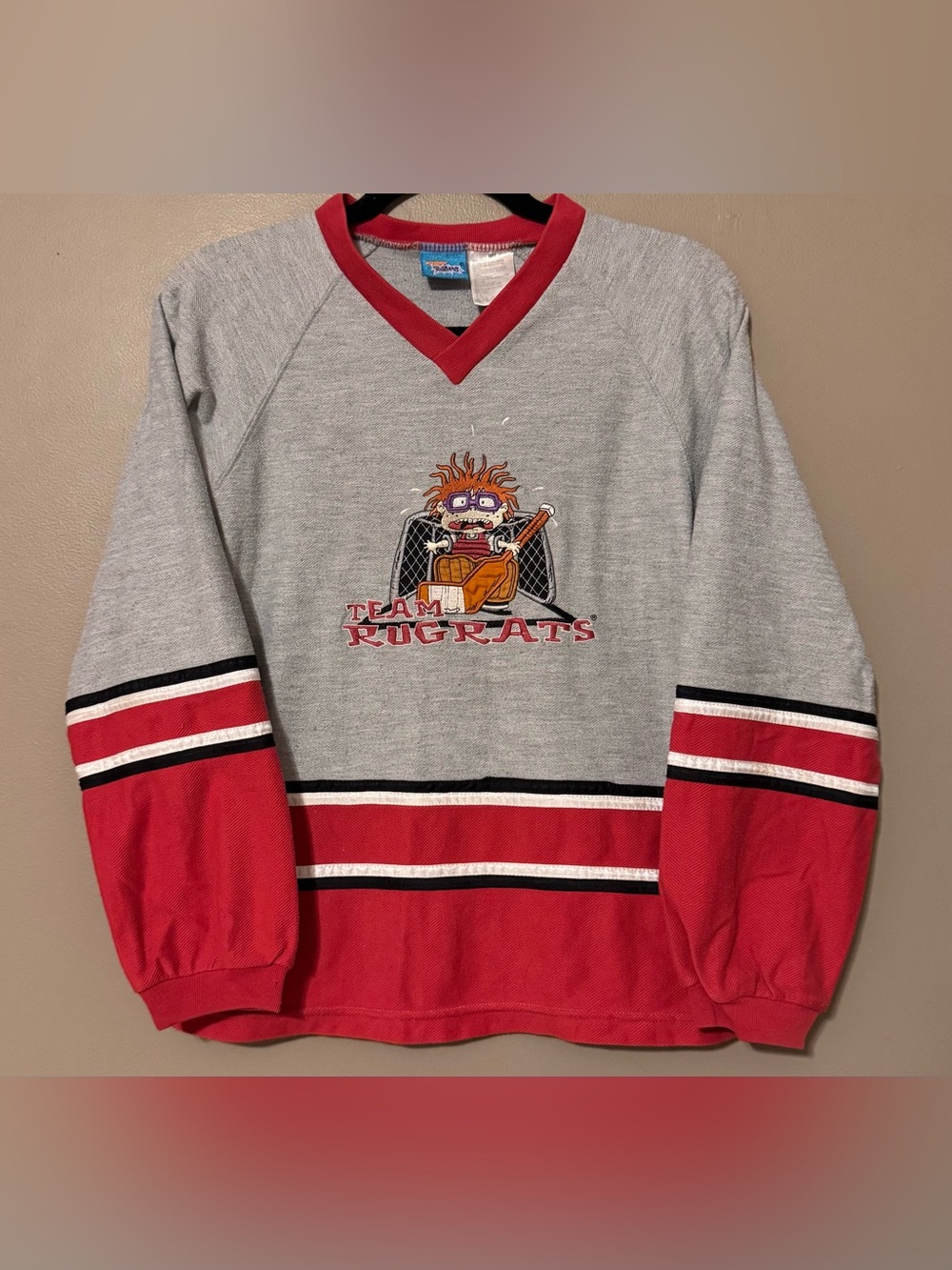 Vintage 1998 Rugrats Nickelodeon Chucky Hockey Embroidered Longsleeve Youth Lg